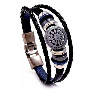 Leather and pewter bracelet